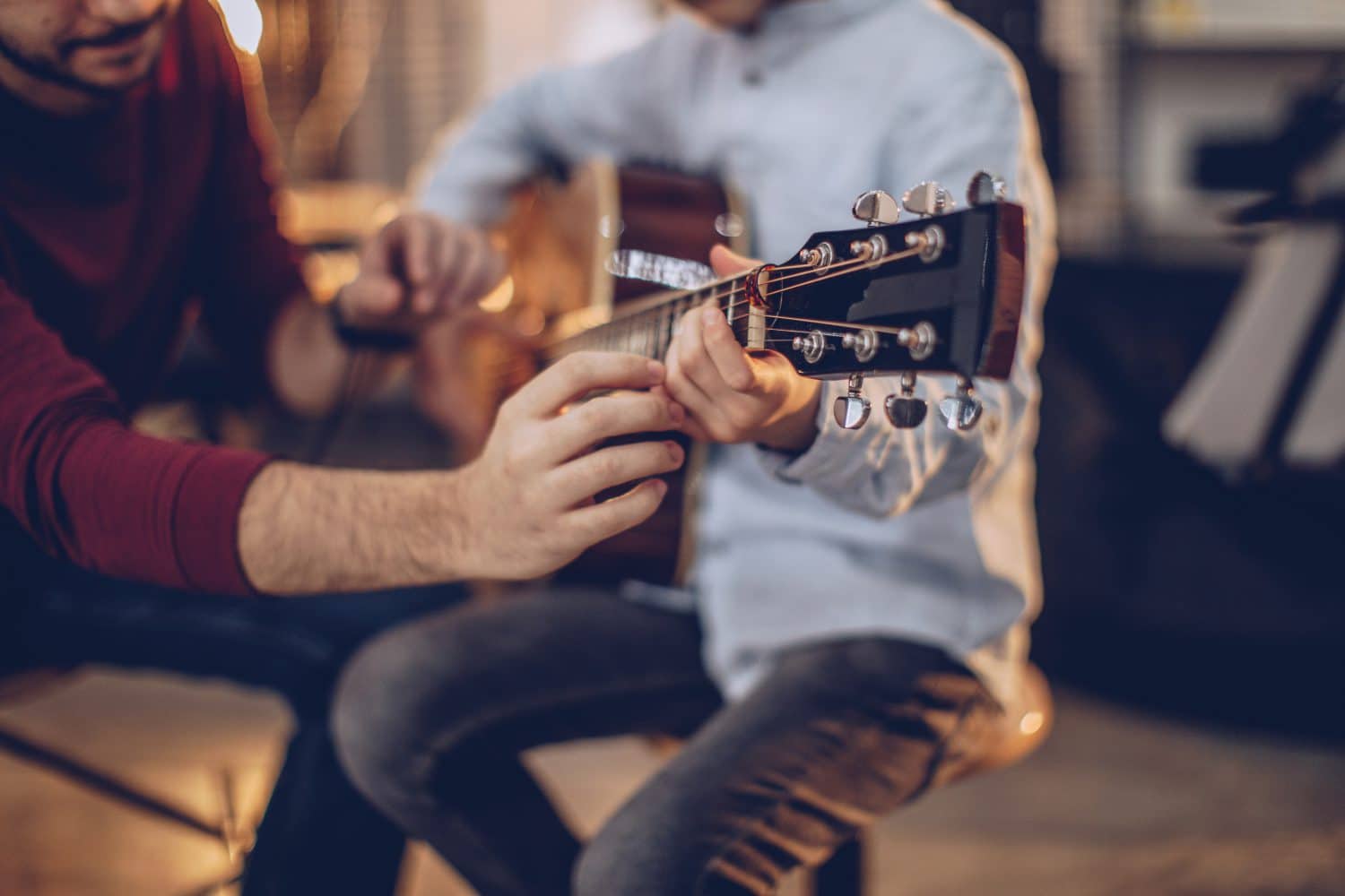 Cours de Guitare pour enfants en groupe à Marseille